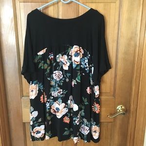 Ava Viv floral back shirt (3X)